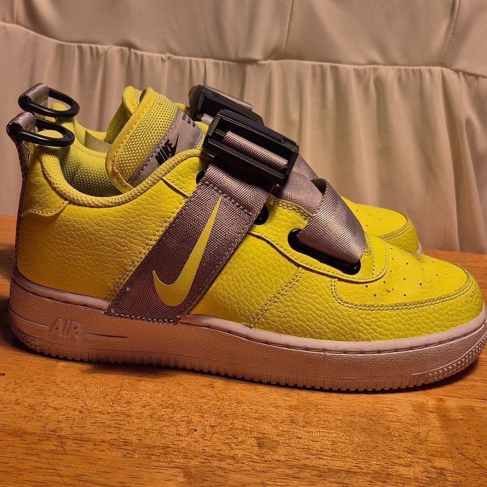 Nike Air Force 1 Utility Youth 6 Neon Yellow - Picture 11 of 12